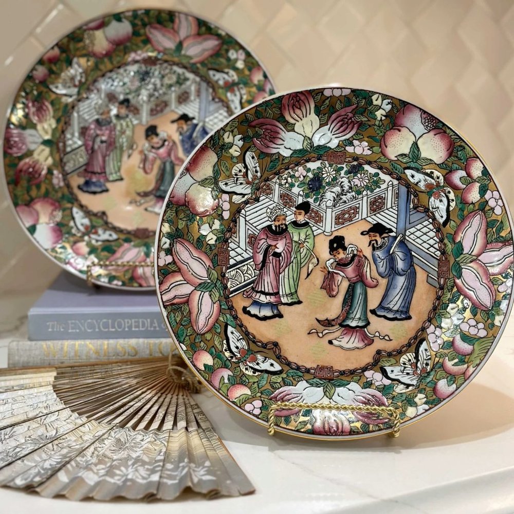 PAIR of Vintage Chinese Famille Rose Porcelain Plate Hand Painted